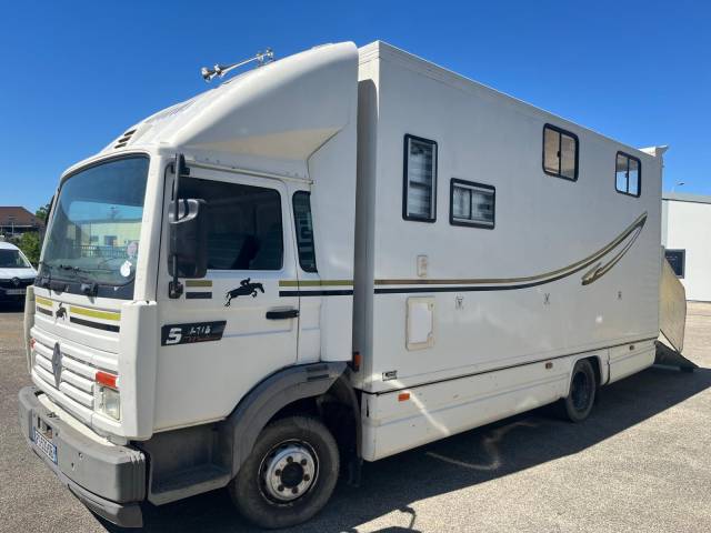 Zware paardenvrachtwagen (groot rijbewijs) Renault S150 Midliner 1995 Tweedehands