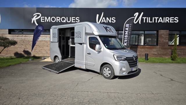 Kleine paardenvrachtwagen (B rijbewijs) Krismar Master 5 places assises Stalles  2020 Tweedehands
