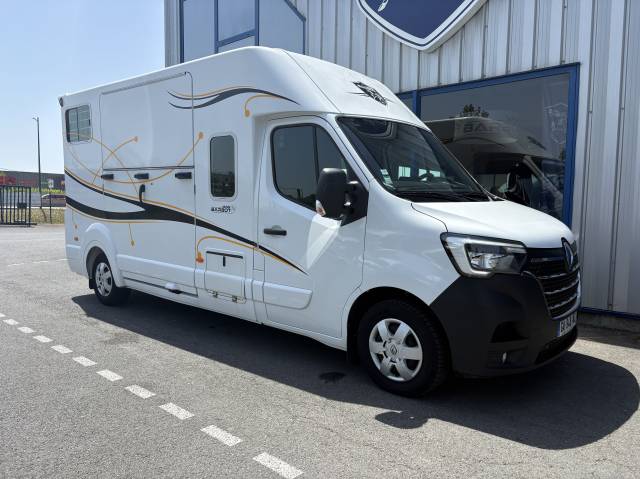 Kleine paardenvrachtwagen (B rijbewijs) Barbot master 2021 Tweedehands