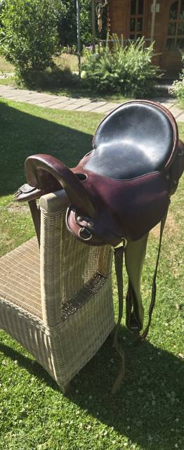 Uniek HO westernzadel &ndash; extra brede rug