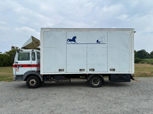 Zware paardenvrachtwagen (groot rijbewijs) Renault RENAULT 1998 Tweedehands
