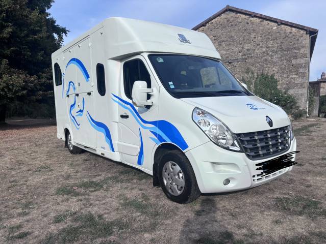Kleine paardenvrachtwagen (B rijbewijs) Renault Master Proteo 2010 Tweedehands