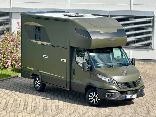 Kleine paardenvrachtwagen (B rijbewijs) Iveco IVECO DAILY 35-210 HI-MATIC MSG STALLION LIGHT 2026 Nieuw