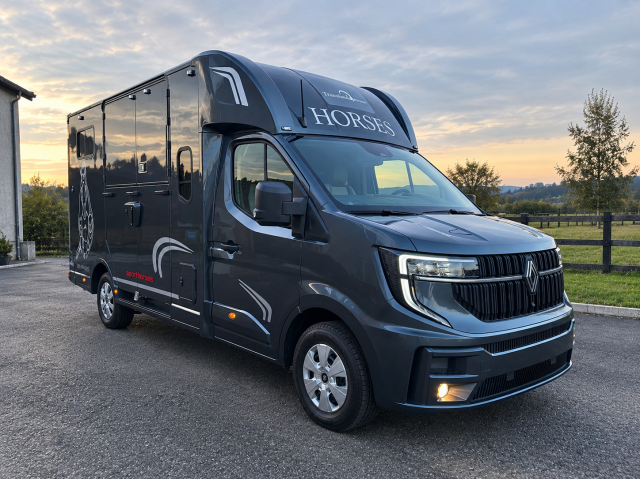 Kleine paardenvrachtwagen (B rijbewijs) Andere merken  2026 Nieuw
