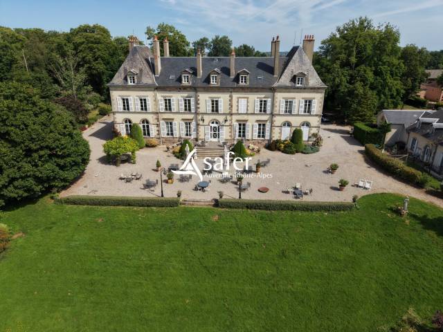Ander plattelands vastgoed Koop Allier