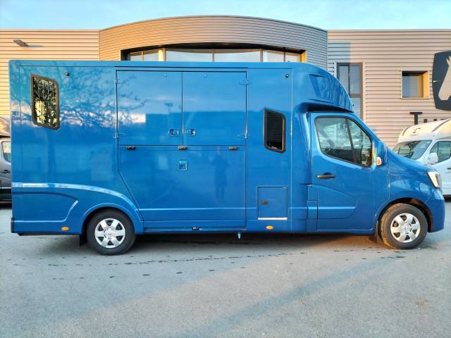 Kleine paardenvrachtwagen (B rijbewijs) Theault Proteo  2023 Nieuw
