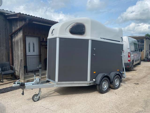 Paardentrailers Cheval Liberté GOLD FIRST PREMIUM  2 Paarden 2023 Tweedehands