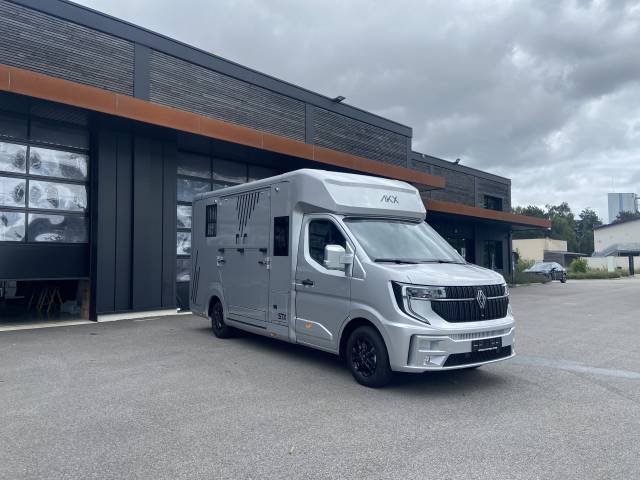 Kleine paardenvrachtwagen (B rijbewijs) AKX  2025 Nieuw