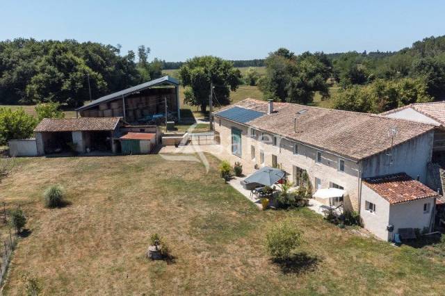 Ander plattelands vastgoed Koop Gironde