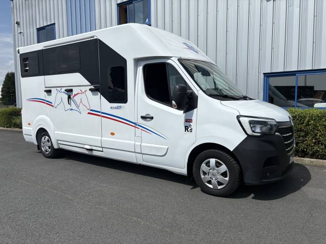 Kleine paardenvrachtwagen (B rijbewijs) Barbot D5 2021 Tweedehands