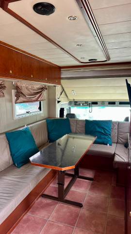 Zware paardenvrachtwagen (groot rijbewijs) Mercedes  2005 Tweedehands