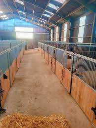 Eigenaren stal Huur Nord