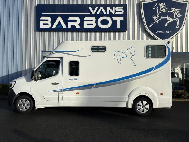 Kleine paardenvrachtwagen (B rijbewijs) Barbot D5 2021 Tweedehands