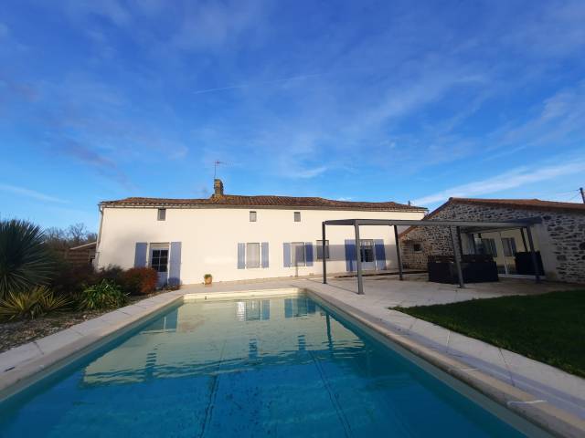 Hippisch vastgoed Koop Deux-S&egrave;vres