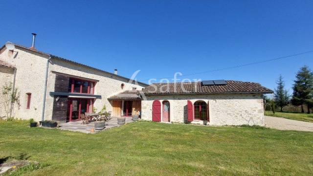 Ander plattelands vastgoed Koop Gironde
