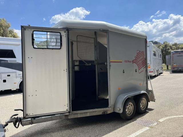 Paardentrailers Fautras  2 Paarden 2016 Tweedehands