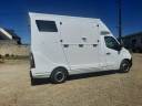 Kleine paardenvrachtwagen (B rijbewijs) Renault Master 2015 Tweedehands