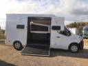 Kleine paardenvrachtwagen (B rijbewijs) Renault Master 2022 Tweedehands