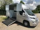 Kleine paardenvrachtwagen (B rijbewijs) Fiat  Ducato 2019 Nieuw