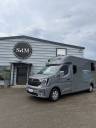 Kleine paardenvrachtwagen (B rijbewijs) STX RENAULT MASTER  2025 Nieuw