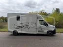 Kleine paardenvrachtwagen (B rijbewijs) ACR Renault Master 2023 Tweedehands