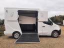 Kleine paardenvrachtwagen (B rijbewijs) Renault Master 2017 Tweedehands