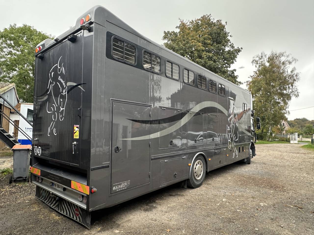 Zware paardenvrachtwagen (groot rijbewijs) Renault  2007 Tweedehands