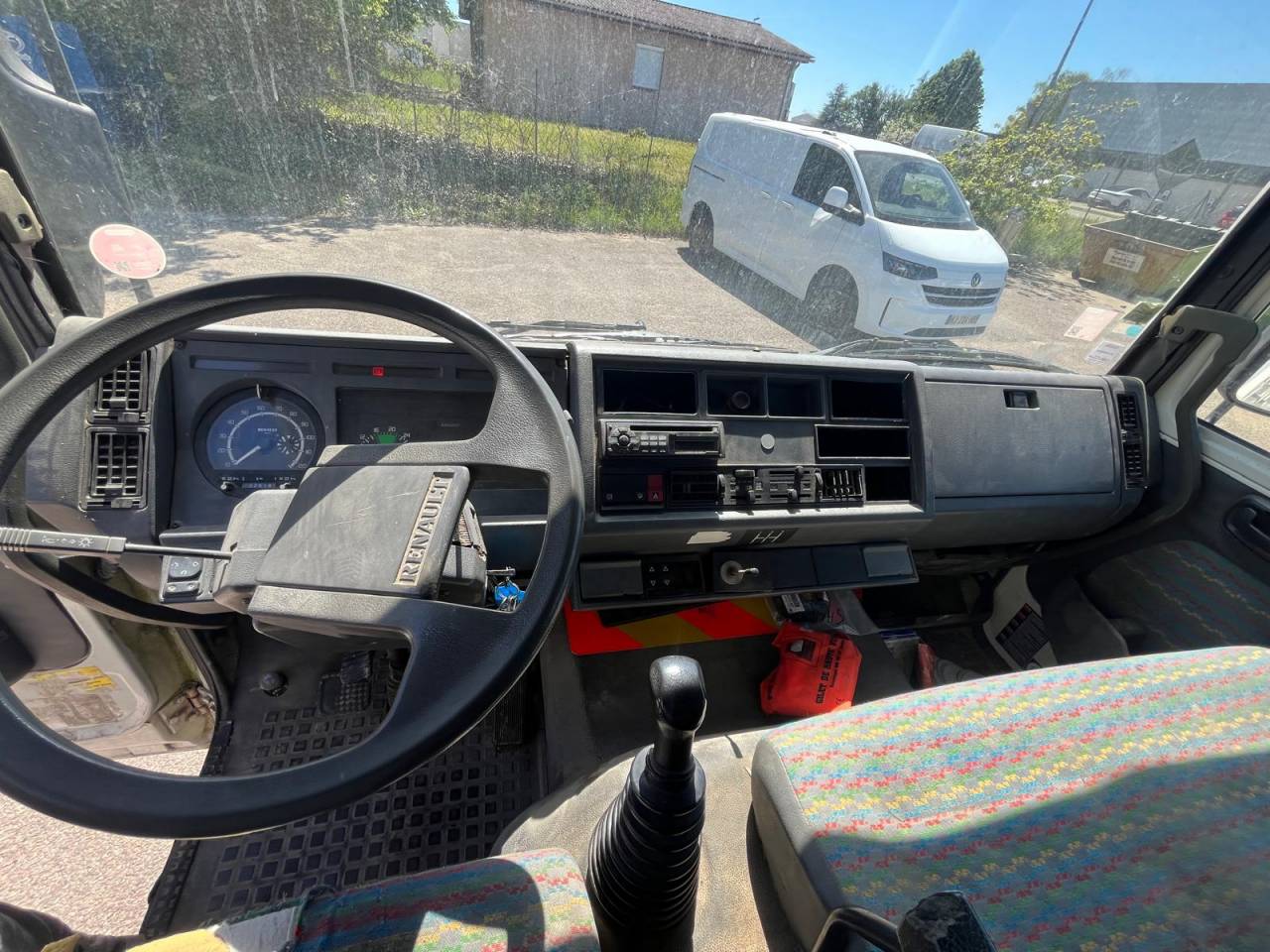 Zware paardenvrachtwagen (groot rijbewijs) Renault S150 Midliner 1995 Tweedehands