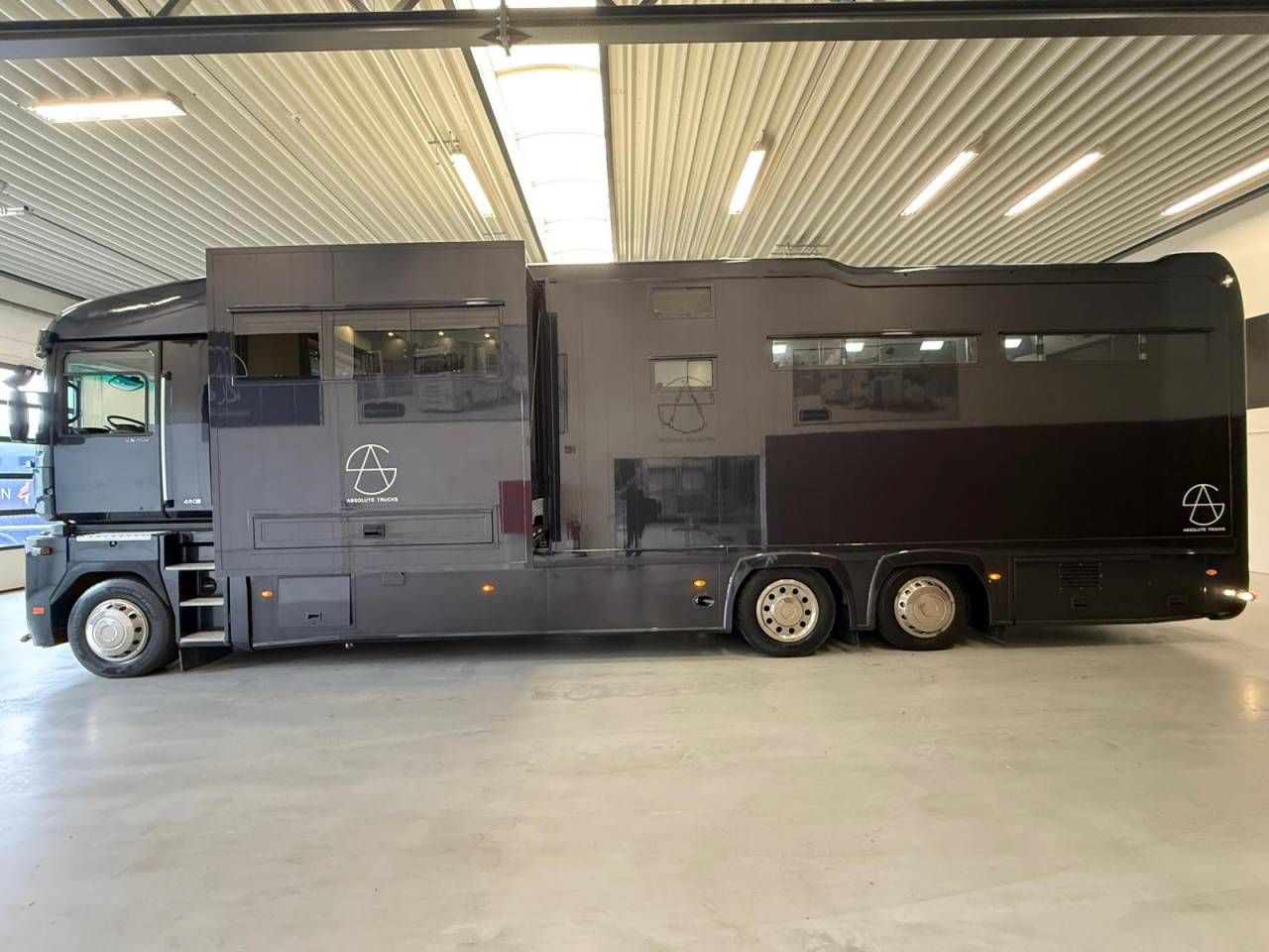 Zware paardenvrachtwagen (groot rijbewijs) Renault STX/magnum 2011 Tweedehands