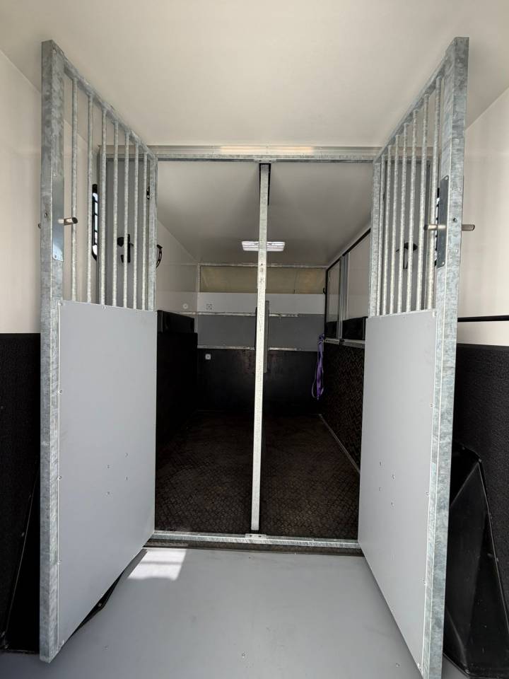 Kleine paardenvrachtwagen (B rijbewijs) AP Petit  2021 Tweedehands