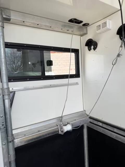 Zware paardenvrachtwagen (groot rijbewijs) Man MAN 0 Tweedehands