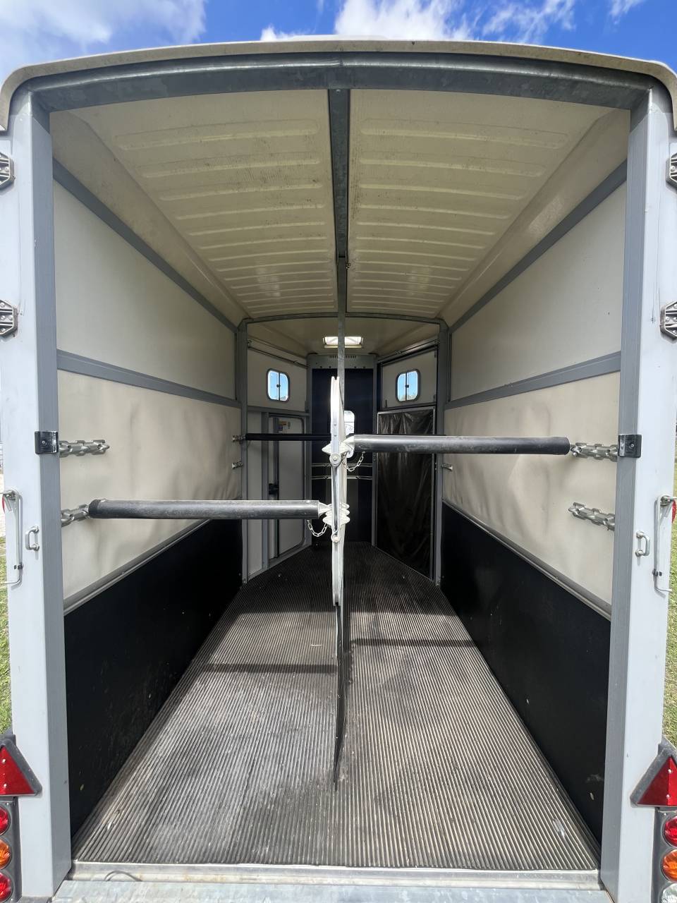Paardentrailers Ifor Williams  2 Paarden 2018 Tweedehands