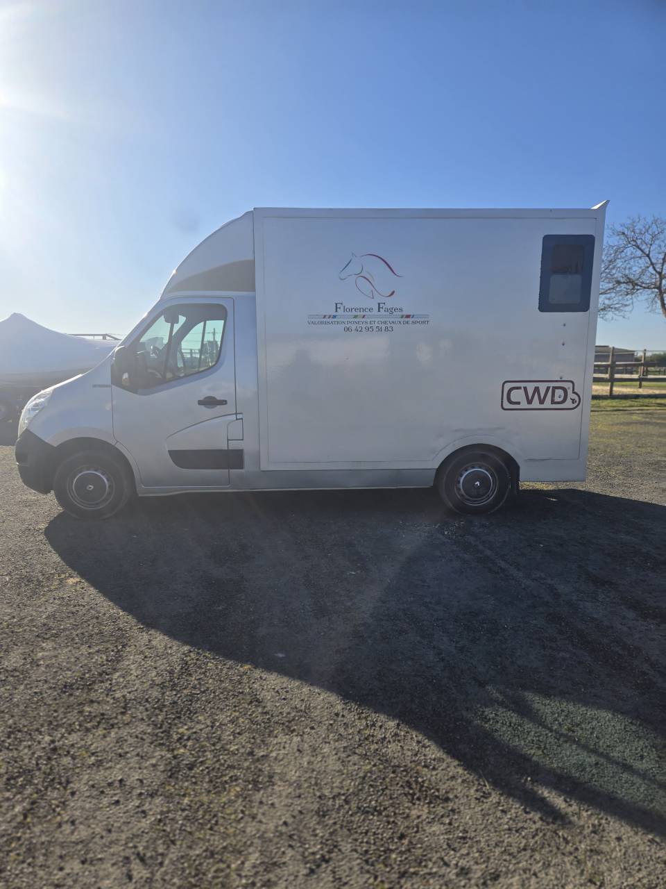 Kleine paardenvrachtwagen (B rijbewijs) Renault Master 2014 Tweedehands