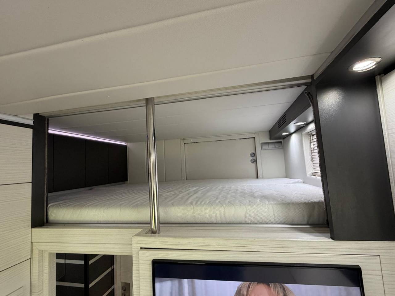 Zware paardenvrachtwagen (groot rijbewijs) EQUIX VOLVO 2016 Tweedehands