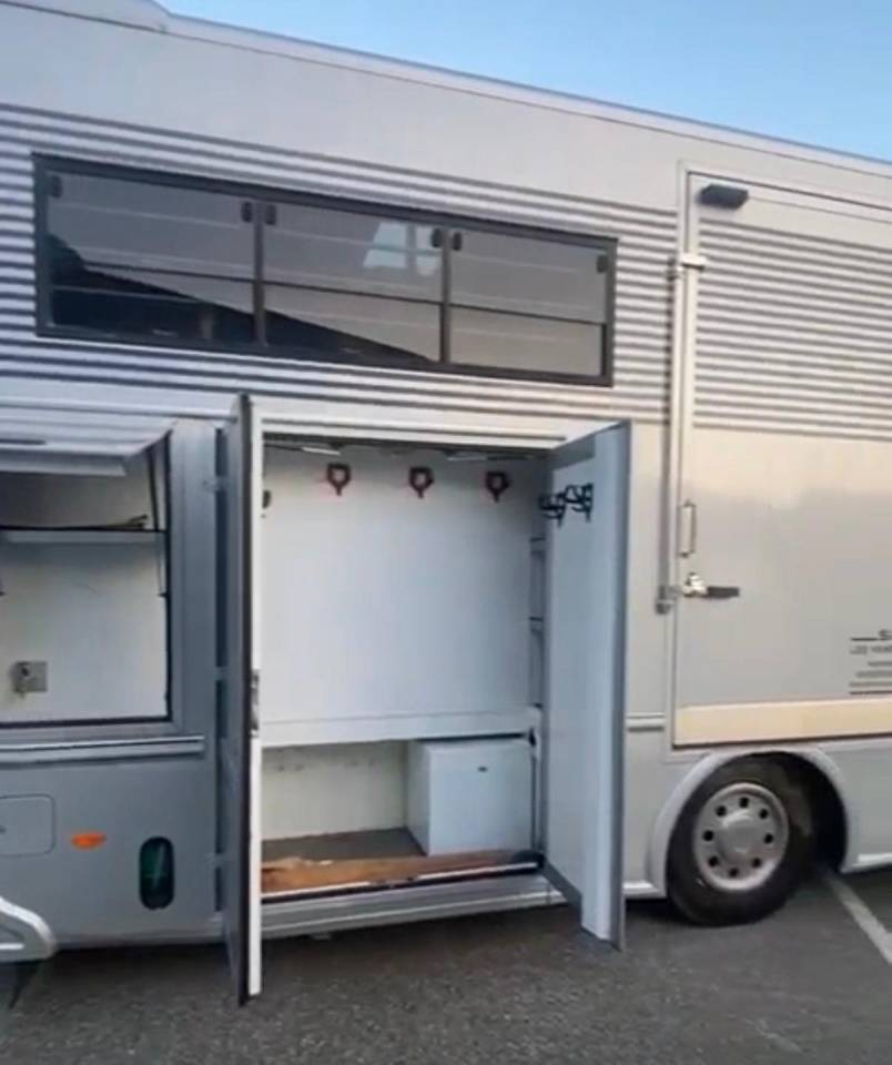 Zware paardenvrachtwagen (groot rijbewijs) Iveco STX 2007 Tweedehands