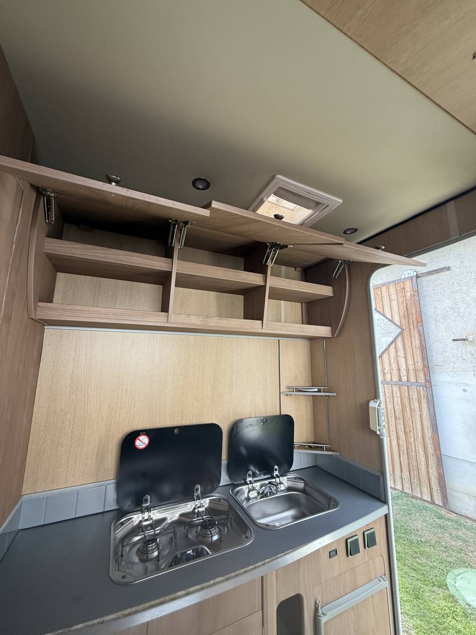 Paardentrailers Equi-Trek multitrek 3 Paarden 2017 Tweedehands
