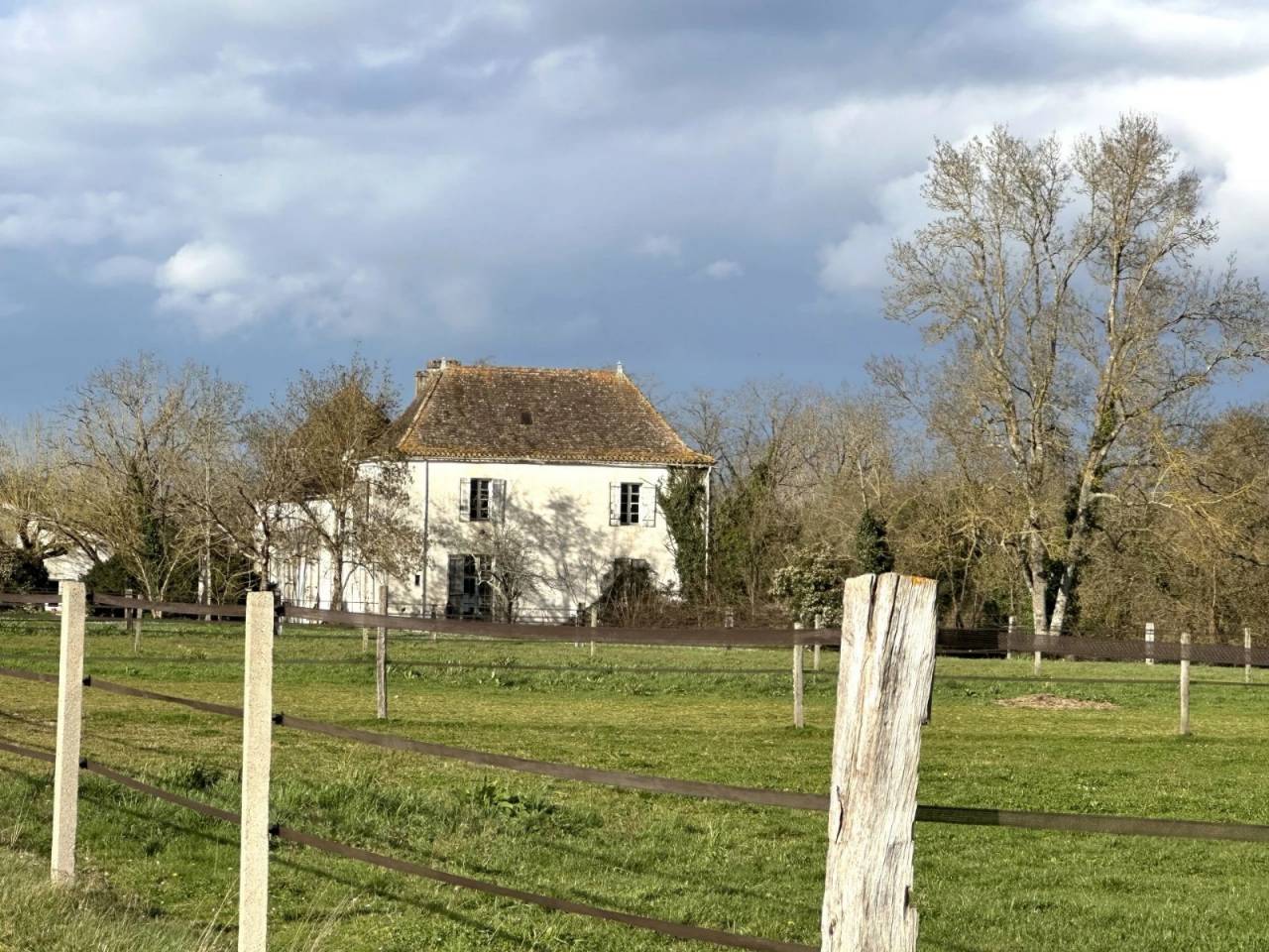 Mooi hippisch vastgoed Koop Dordogne