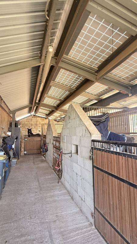 Hippisch vastgoed Koop H&eacute;rault
