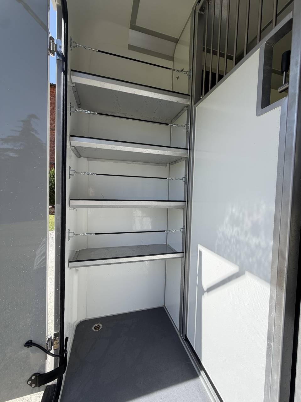 Kleine paardenvrachtwagen (B rijbewijs) STX Renault Master 2025 2025 Nieuw