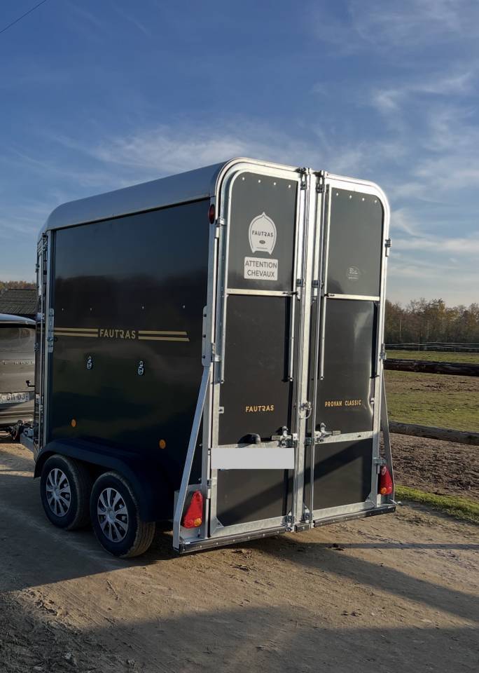 Paardentrailers Fautras Pro Van Classic 2 Paarden 2022 Nieuw
