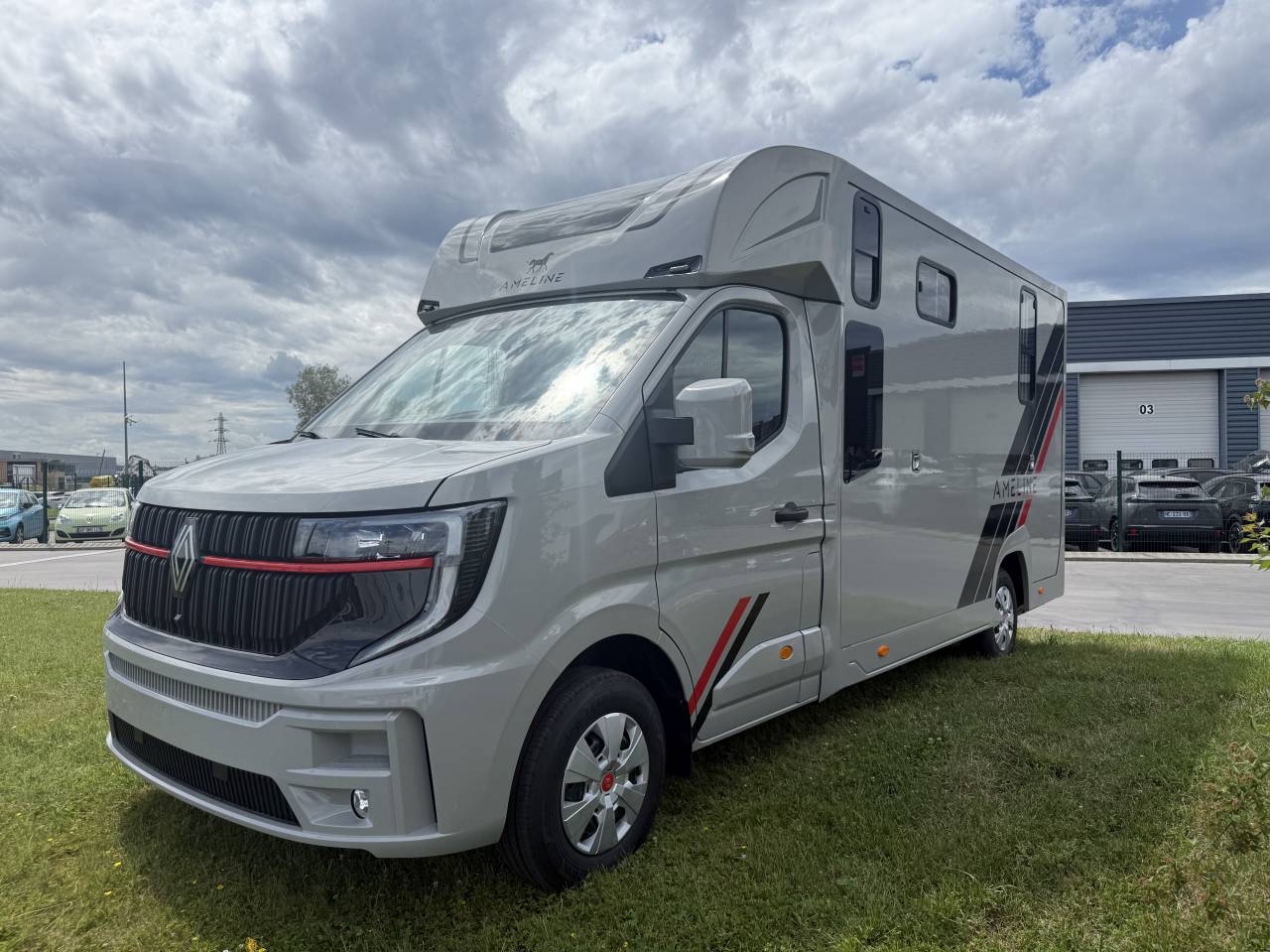 Kleine paardenvrachtwagen (B rijbewijs) Ameline HARAS 2026 Nieuw