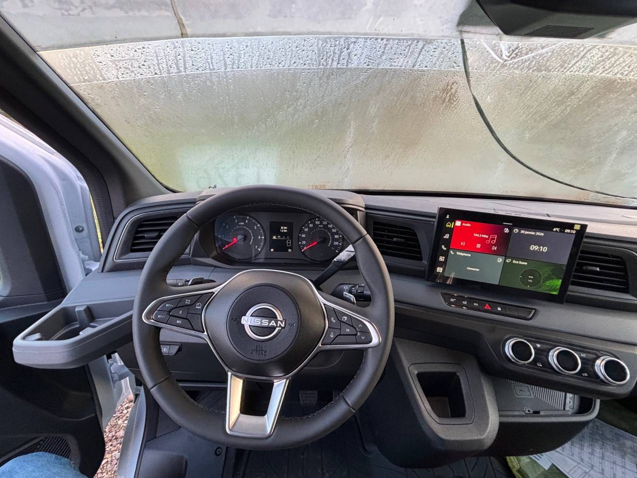 Kleine paardenvrachtwagen (B rijbewijs) AP Petit Nissan Interstar L3  2026 Nieuw