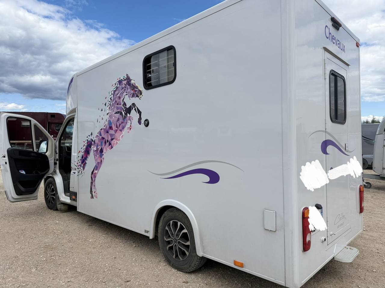 Kleine paardenvrachtwagen (B rijbewijs) Fiat  Ducato 2025 Tweedehands