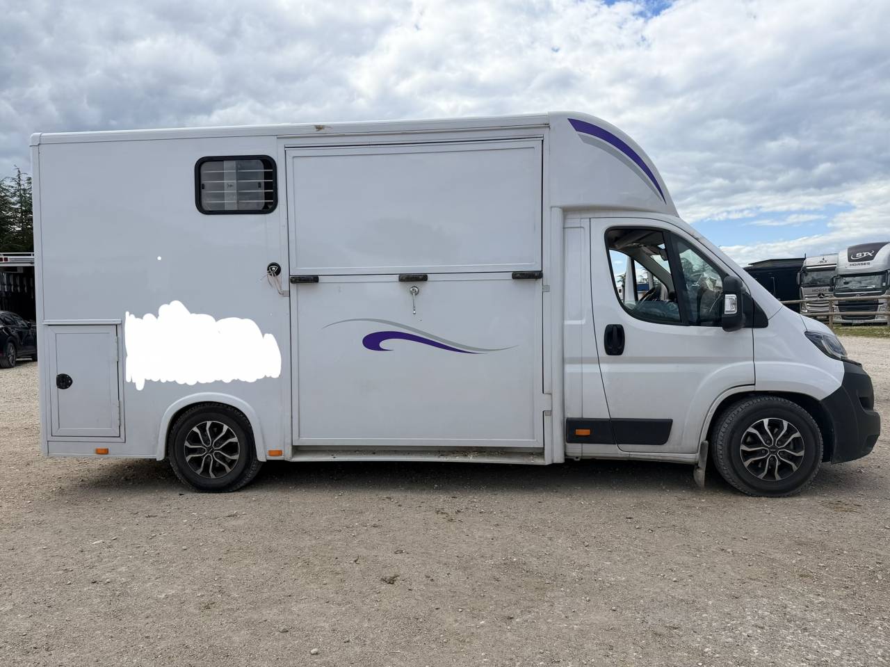 Kleine paardenvrachtwagen (B rijbewijs) Fiat  Ducato 2025 Tweedehands