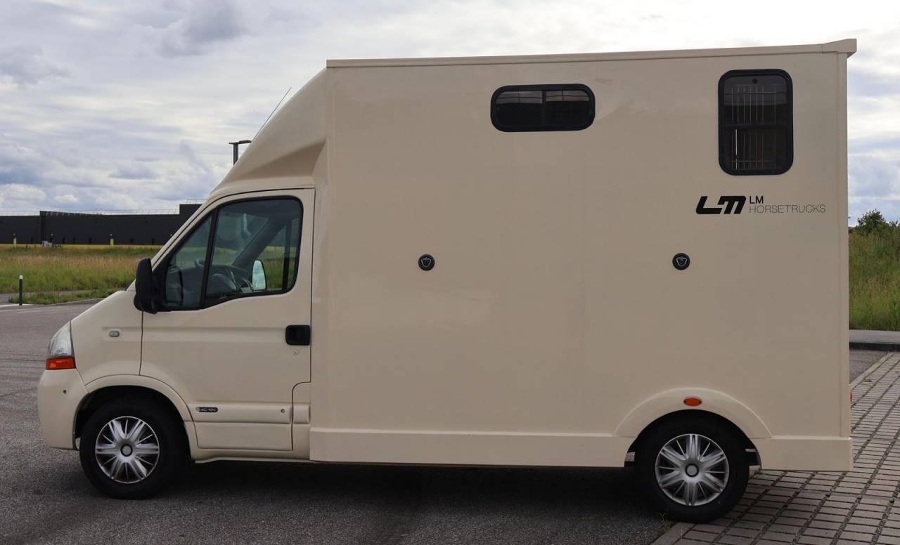 Kleine paardenvrachtwagen (B rijbewijs) Andere merken VL MASTER 2008 Tweedehands