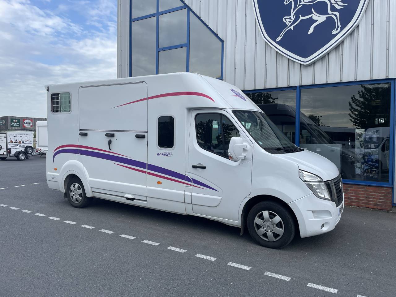 Kleine paardenvrachtwagen (B rijbewijs) Barbot Interstar 2023 Tweedehands