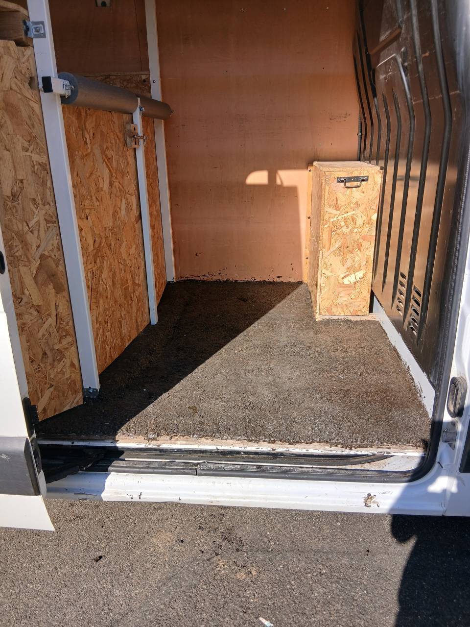 Kleine paardenvrachtwagen (B rijbewijs) Renault MasterIII 2015 Tweedehands