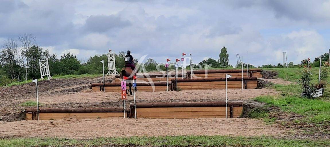 Hippisch vastgoed Koop Gironde