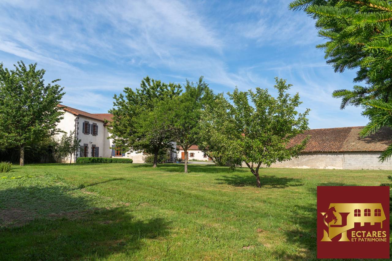 Hippisch vastgoed Koop Puy-de-D&ocirc;me