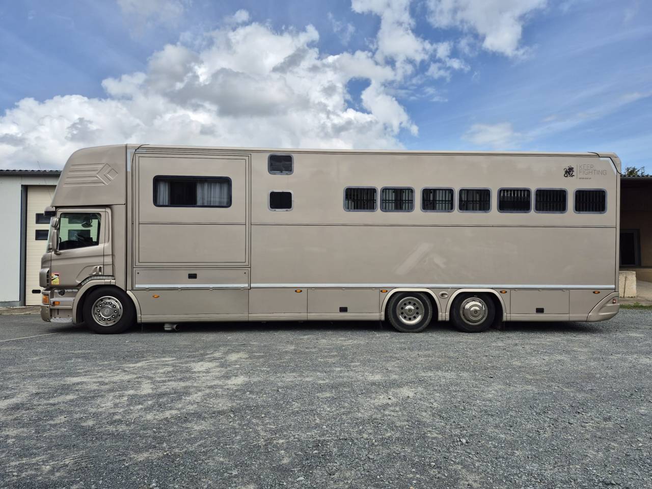 Zware paardenvrachtwagen (groot rijbewijs) Ketterer SCANIA P400 KETTERER 2012 Tweedehands